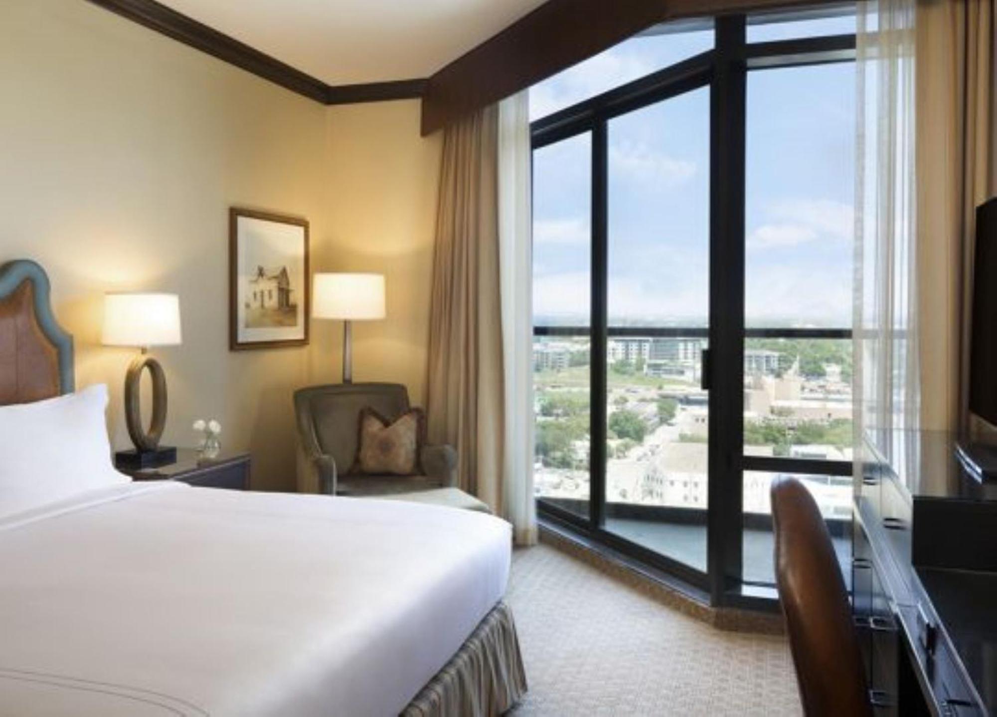 Omni Austin Hotel Downtown Exterior foto